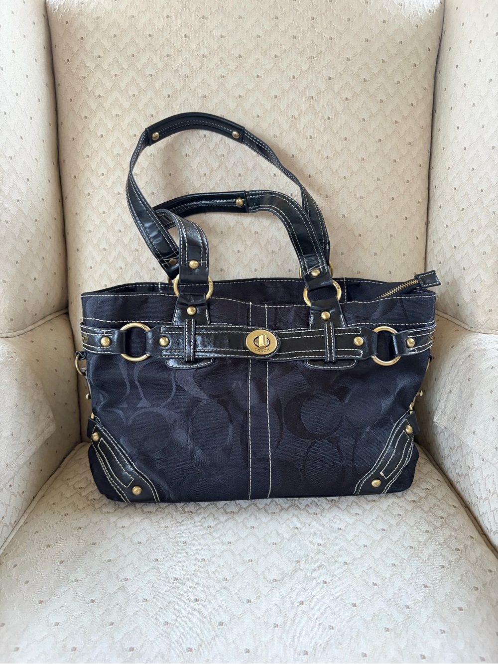 Coach Black Signature Canvas Tote with Gold-Tone Hardware Y2K
